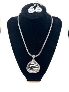 Vintage Brighton Zebra stripes pendant necklace and earrings combo